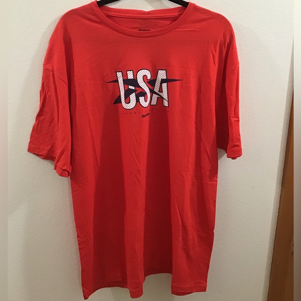 Reebok Men's Red USA Graphic Tee